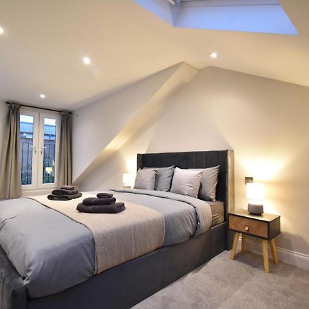 Stunning 3 Bed Apartment 런던 외부 사진